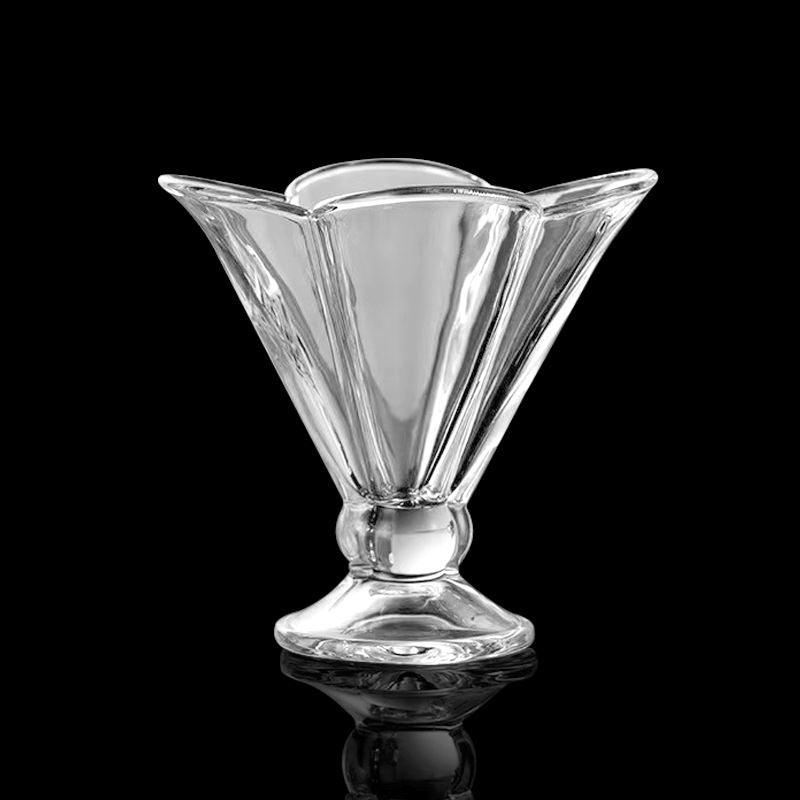 Verre à Milkshake et glace - Élégance et Polyvalence pour Vos Desserts Glacés