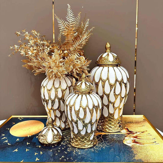Luxueux Vase à Fleurs en Céramique Dorée : Élégance et Polyvalence pour Votre Décoration Intérieure