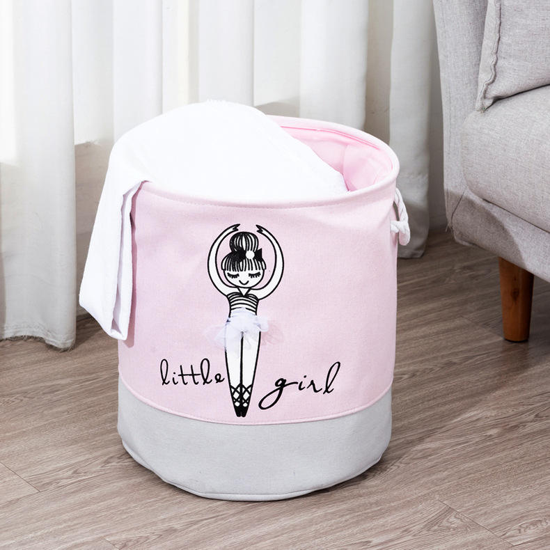 Panier de rangement pliable en toile pour petite princesse.